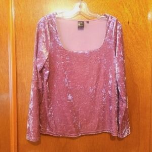 *3 for $30* Pink Crushed Velvet Square Neck Top